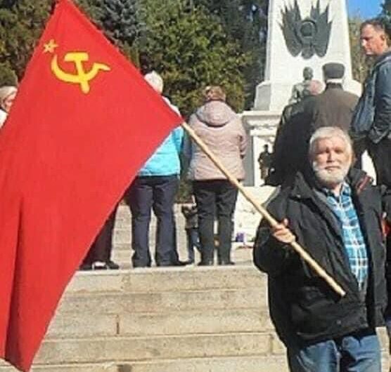 Сегодня свой День рождения отмечает один из ярких представителей зарубежных выпускников ВКШ при ЦК ВЛКСМ, участник антифашисткого движения в восточной Европе, выпускник 1974 года, Ян Станкович(Словакия)