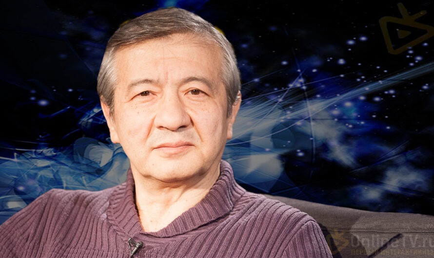 Акрам Каюмович Муртазаев — советский, узбекский и российский журналист, автор статей и афоризмов 